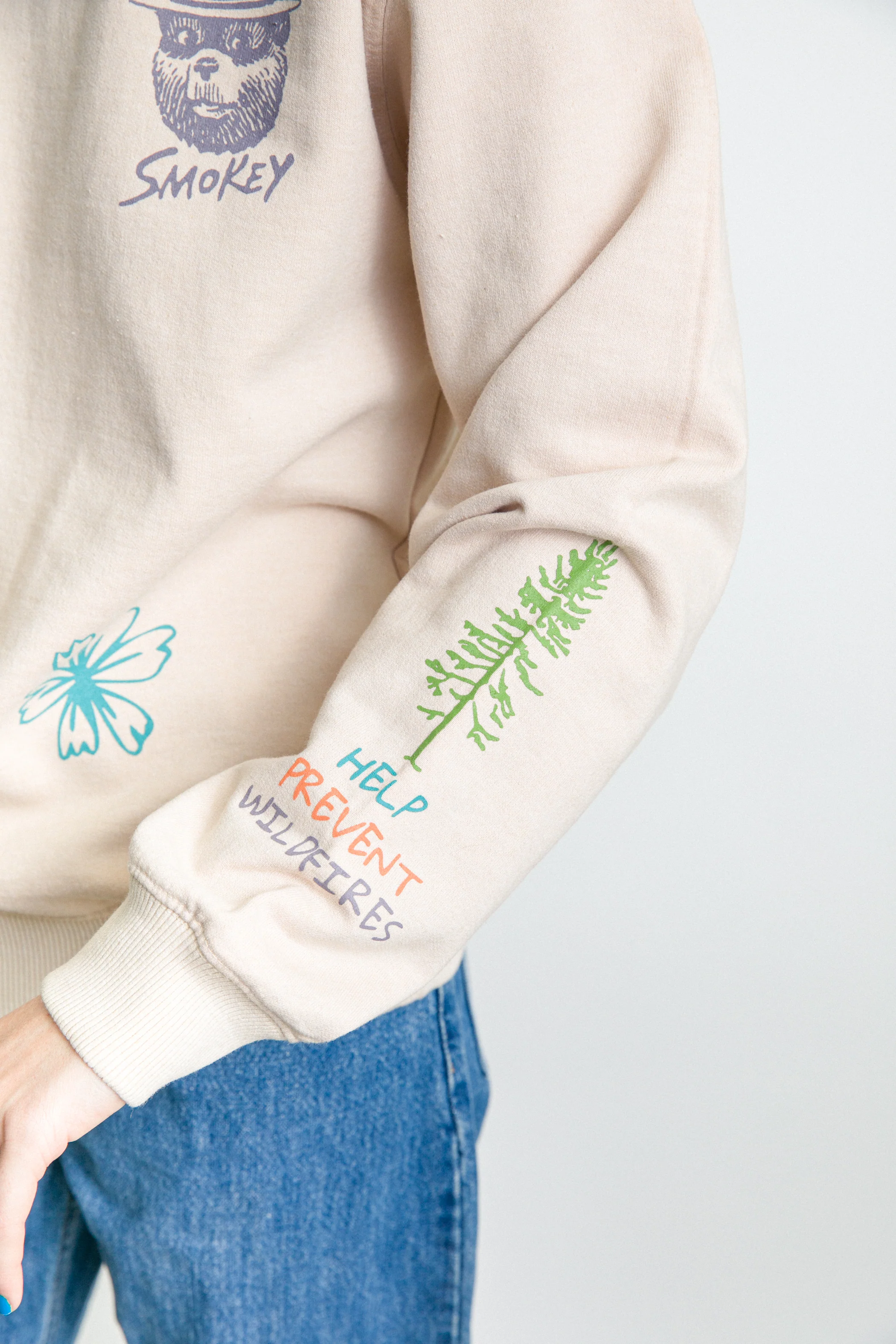 Smokey Nature Recycled Crewneck - Image 5